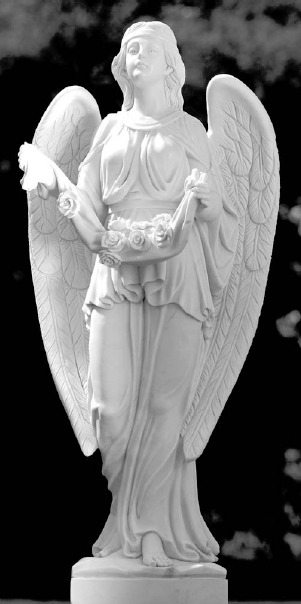 Engel mit Blumentuch. Marmor für das Grabmal am Friedhof.